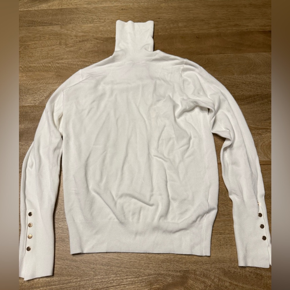 White Zara turtle neck sweater. NWT